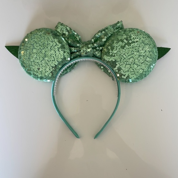 Star Wars Baby Yoda Mickey Mouse Ears - Picture 5 of 6